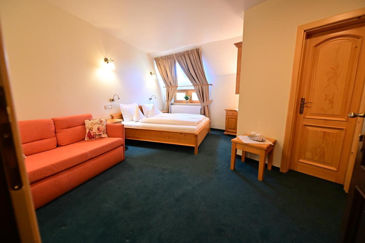 Natura Family Resort Avrig Exteriér fotografie